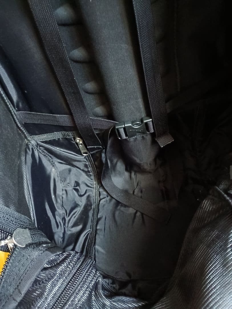 mont-bell 黒 2way キャリーバッグ、 バックパック