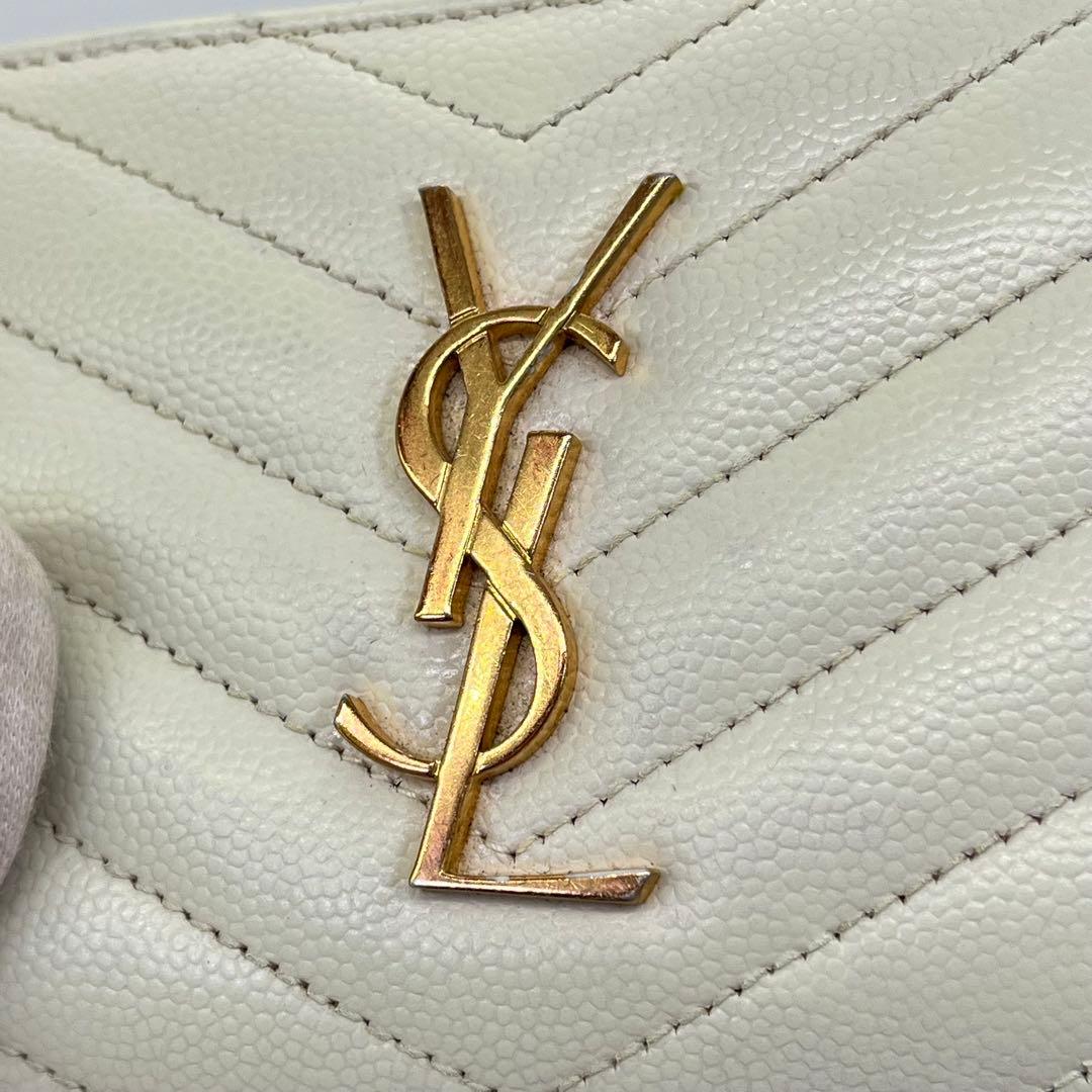 サンローラン 二つ折り財布 カサンドラ キルティング キャビアスキン 付属品完備