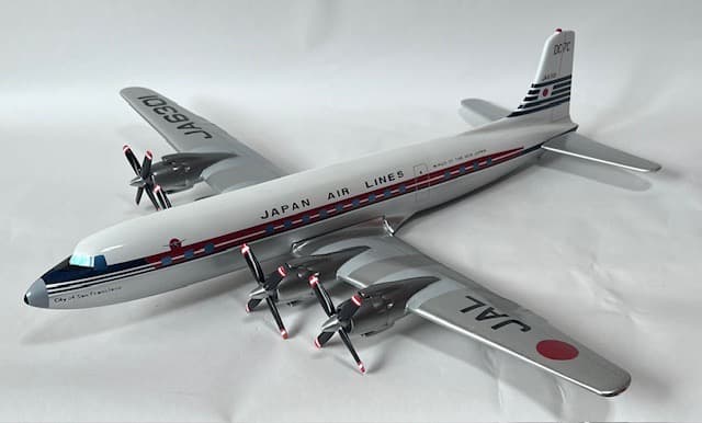 航空機・ヘリコプター JAL DC-7C JA6301 S=1/72