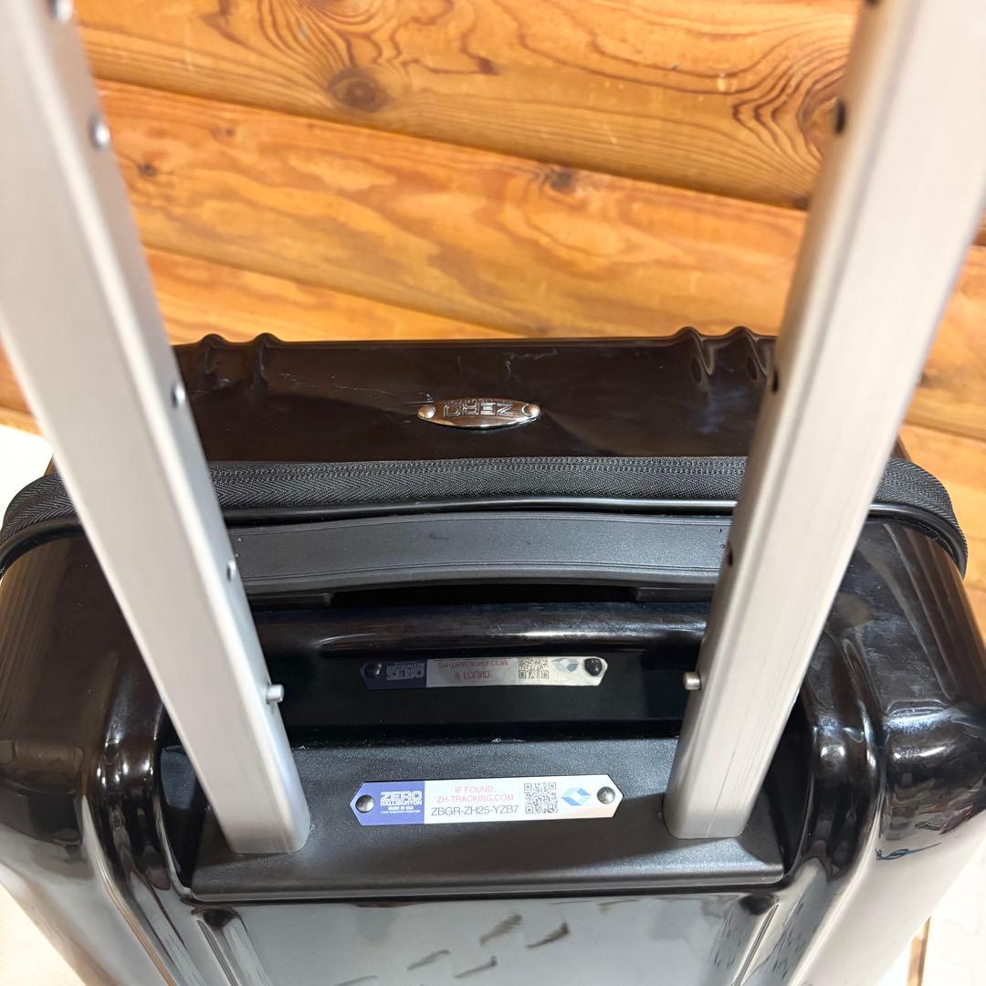 ZEROHALLIBURTON ゼロハリバートン USA製 35L スーツケース