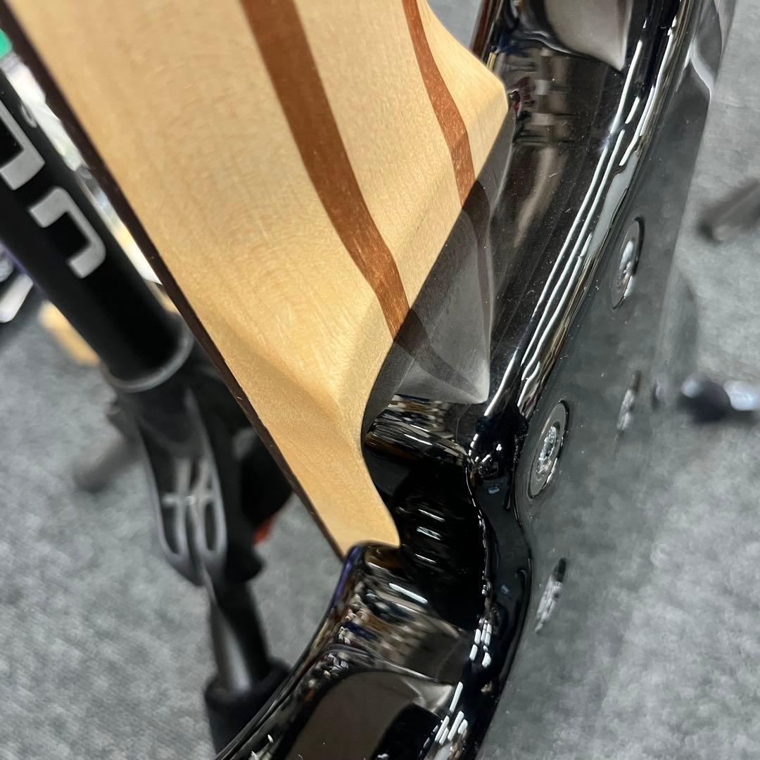 【10806】 YAMAHA TRBX305 5弦ベース