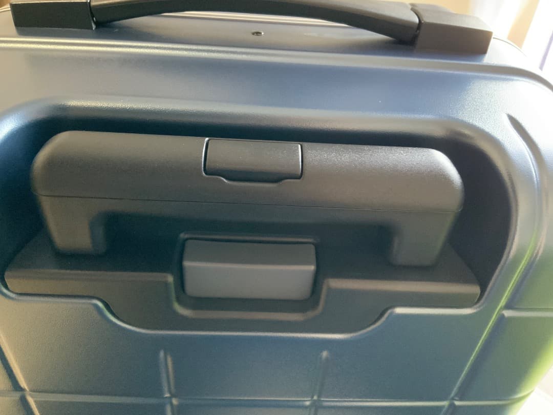 gorogoro　　ダークグレー TSAロック付きキャリーケース