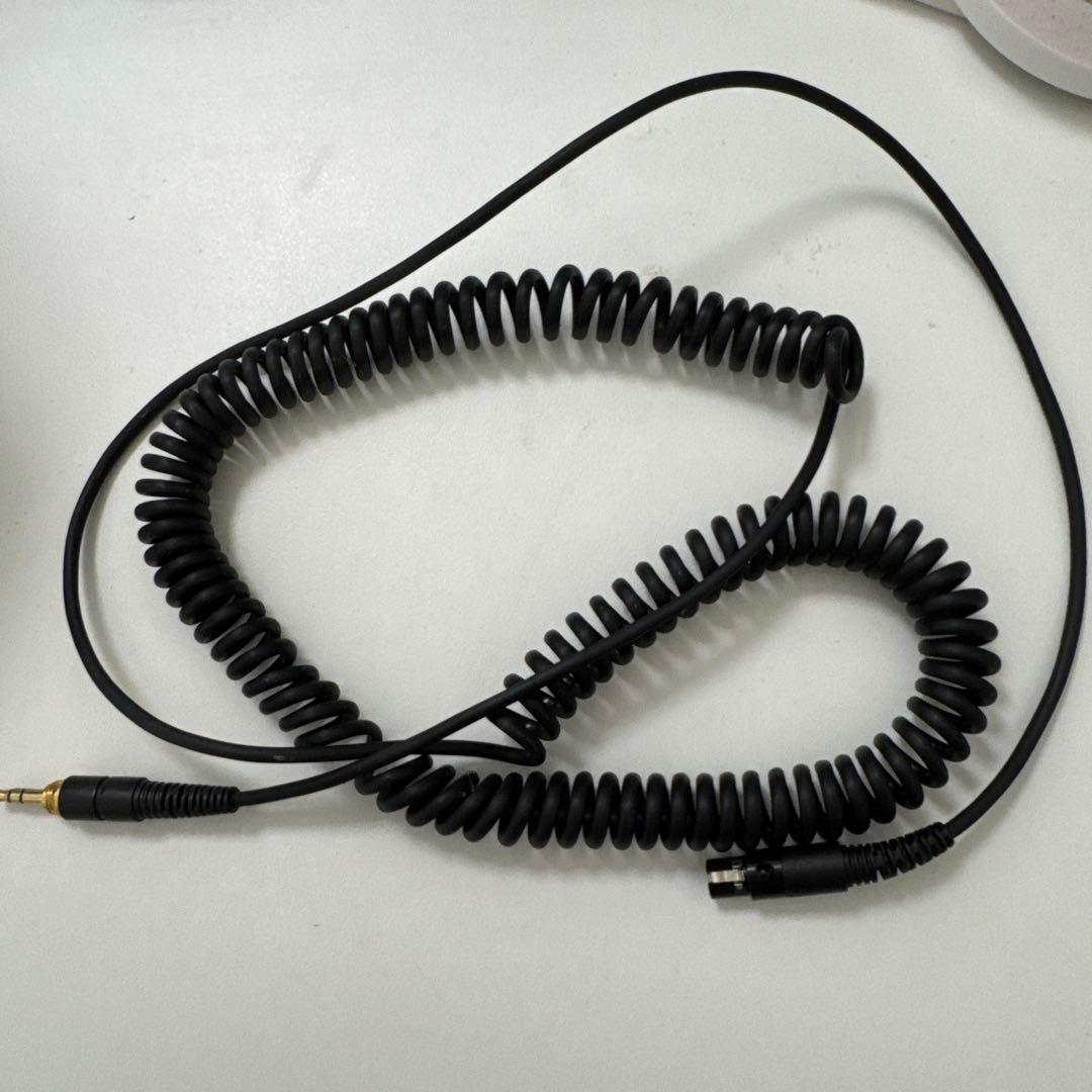 ヘッドホン AKG K712 PRO-