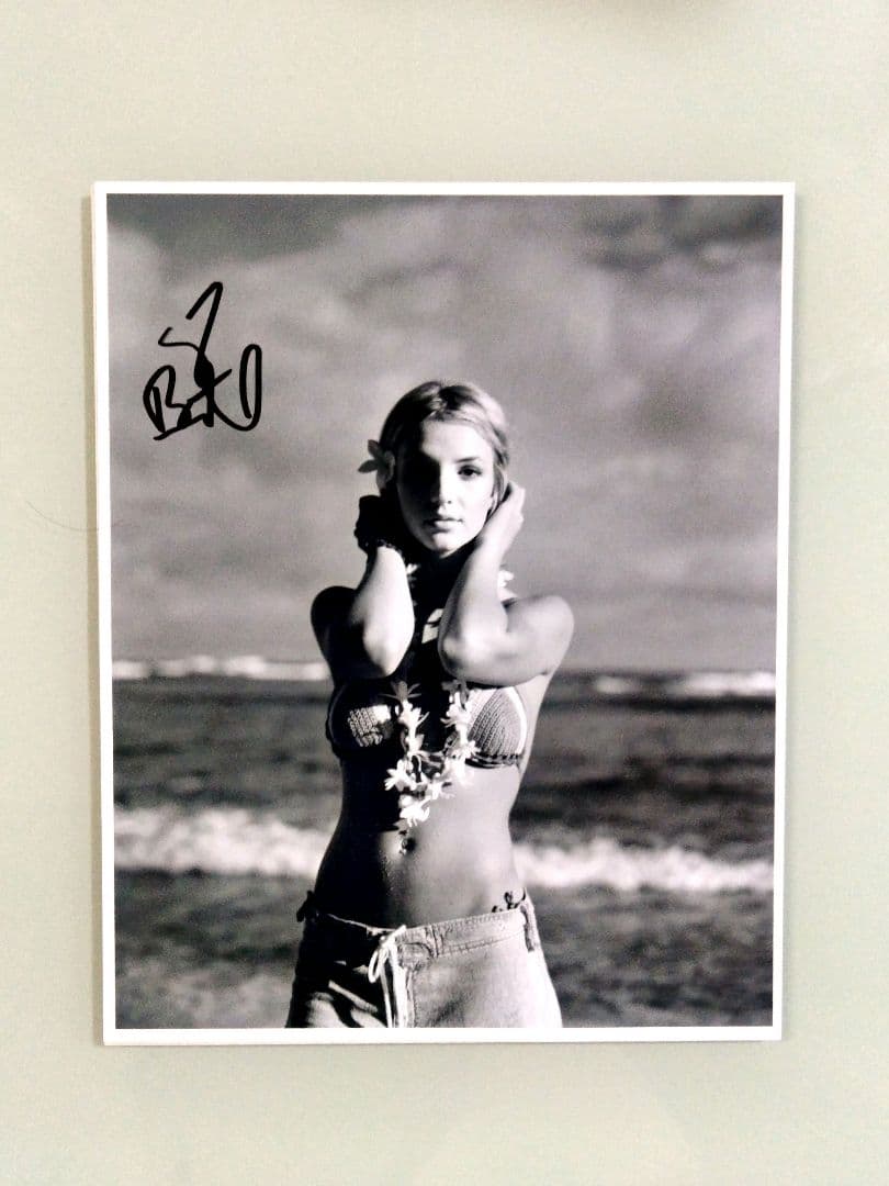 ブリトニー・スピアーズ直筆サイン入り超 大型写真…6