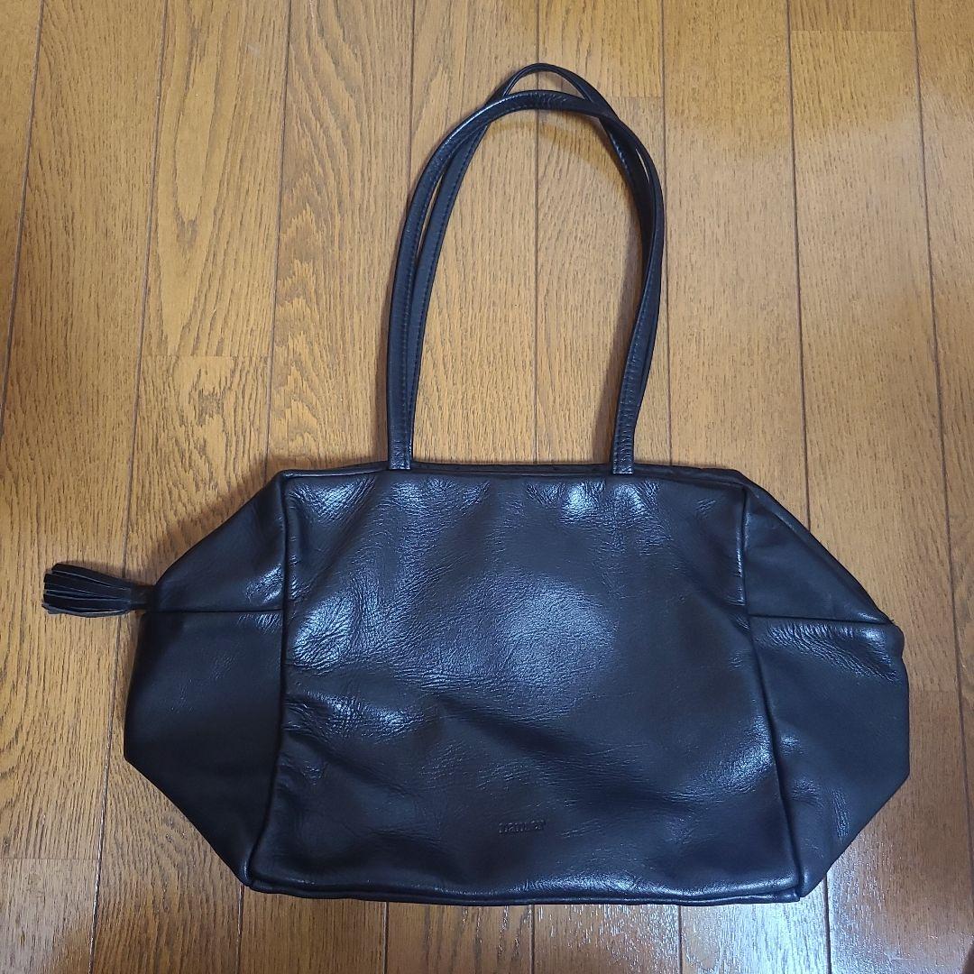 ダンサー　カレ　レザーバッグ L