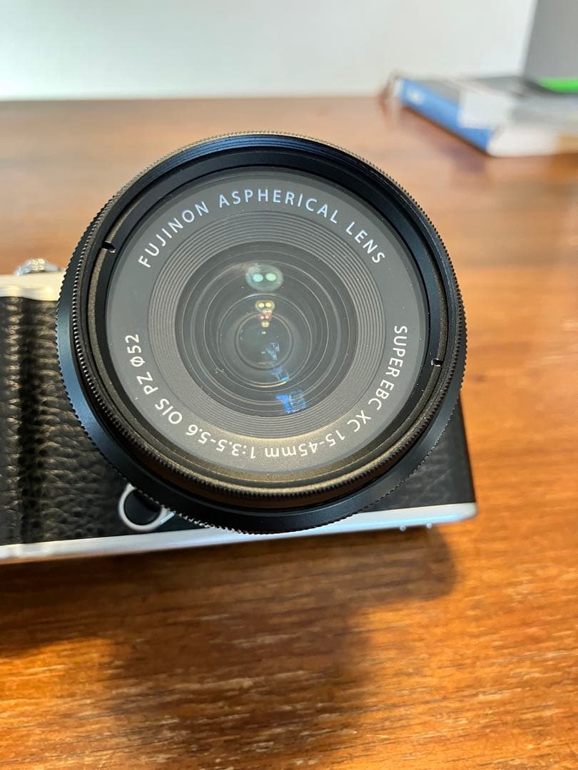 【SALE】稼働品 FUJIFILM X-A1 ズームレンズ 充電器付