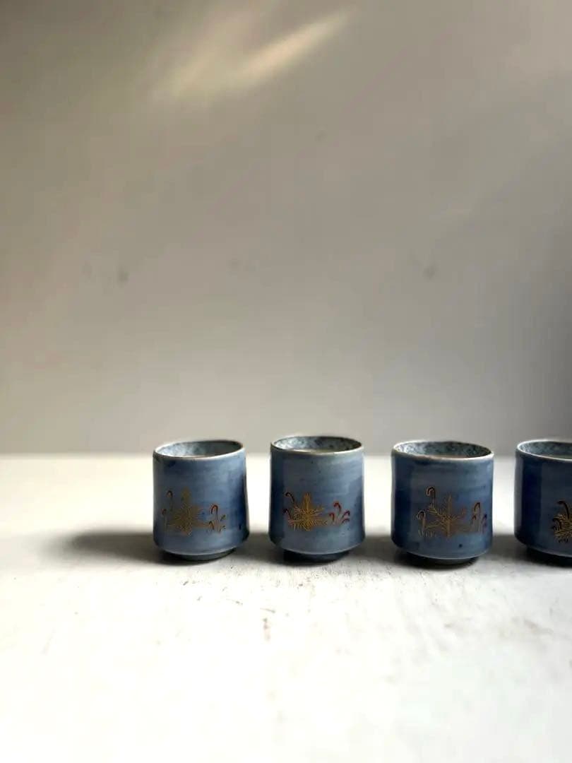 331 骨董 アンティーク 古伊万里 薄瑠璃金彩 のぞき猪口 4点組 幕末