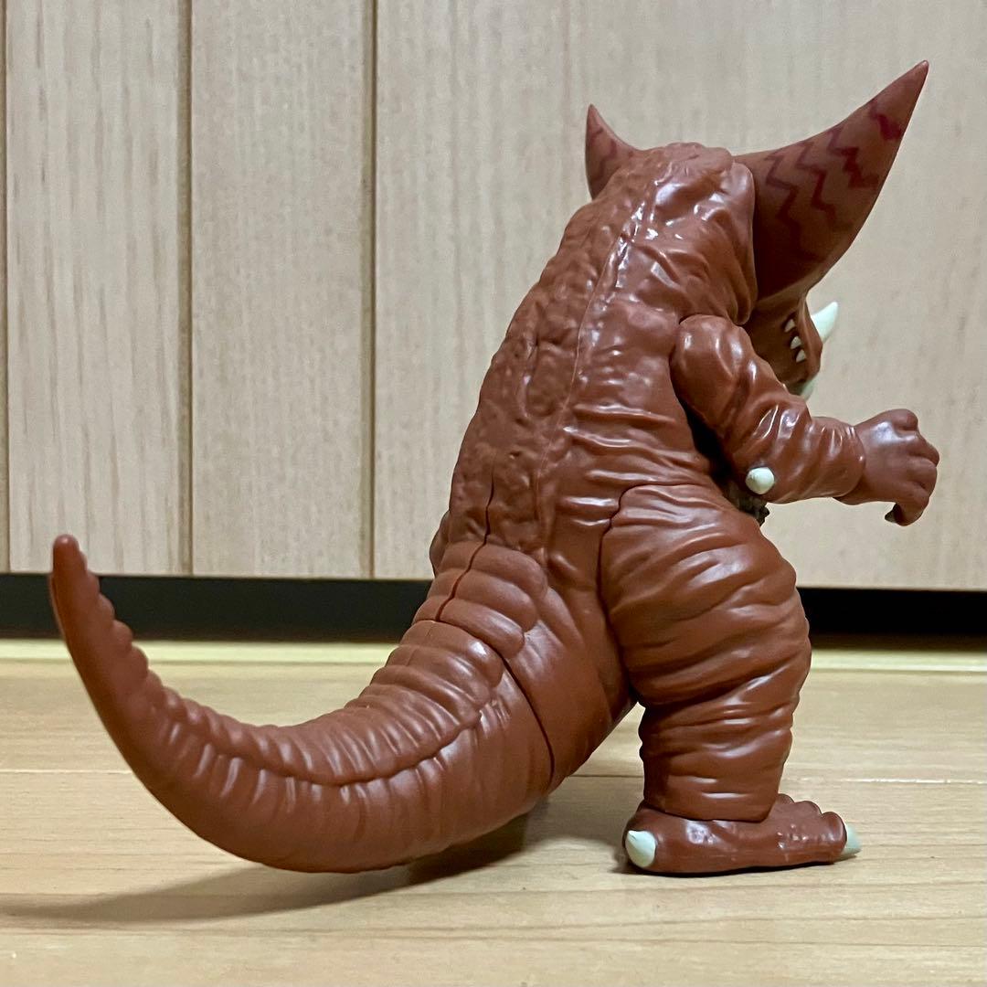 解体パズルFANTASY ゴモラ＆ゼットン 限定特典：透明外皮パーツ付き