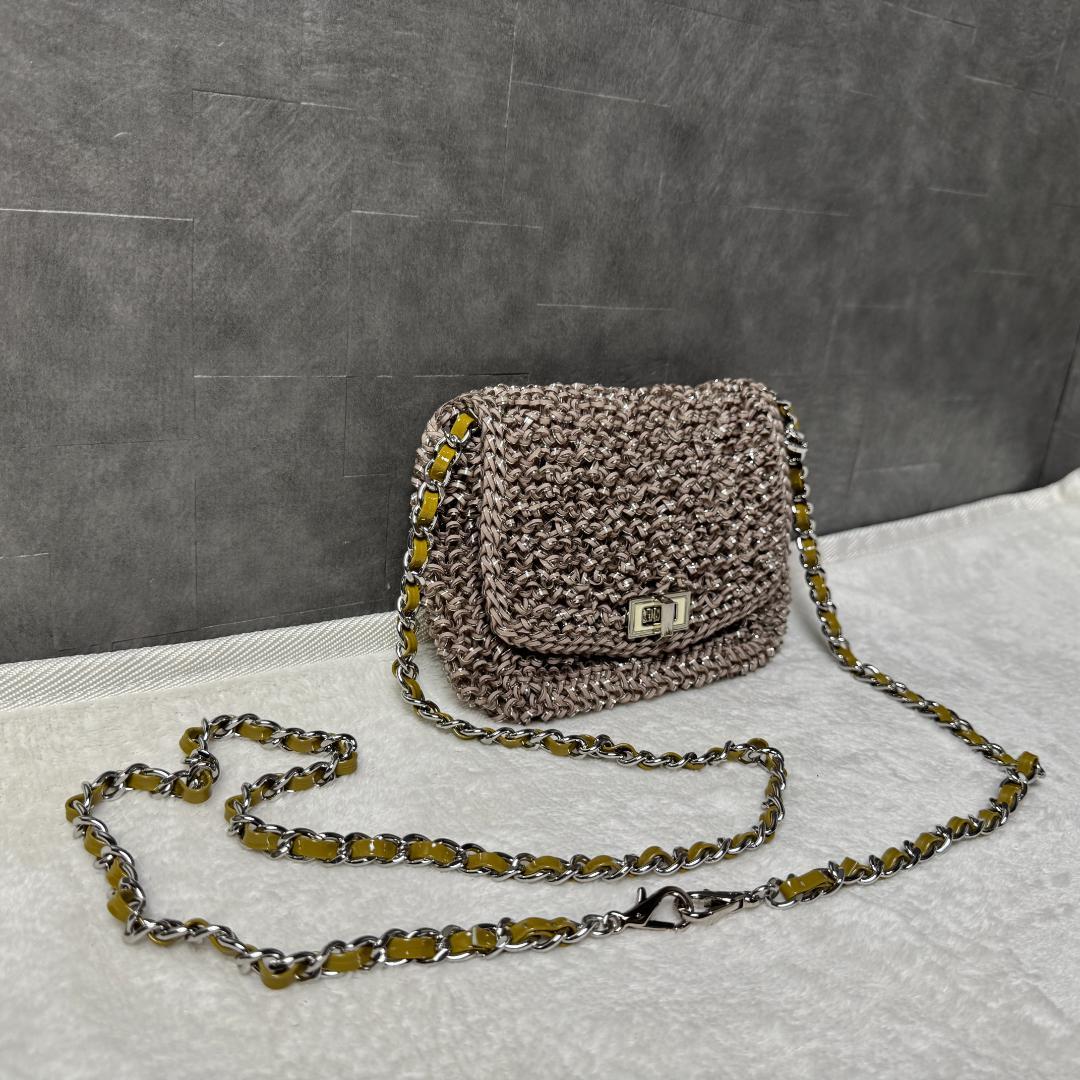 極美品☆ANTEPRIMA ルッケット　アンテプリマ　チェーンショルダー