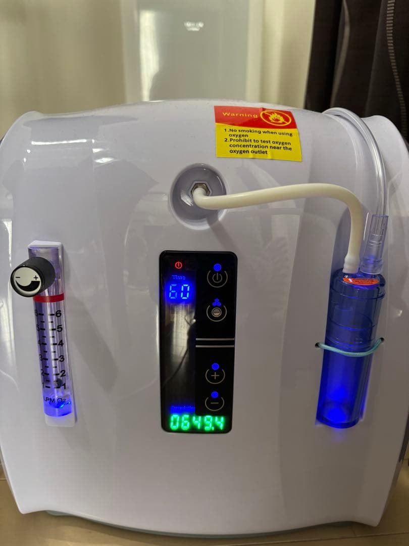 ペット用酸素濃縮器　Neoton MAF mint 1.01 ホワイト