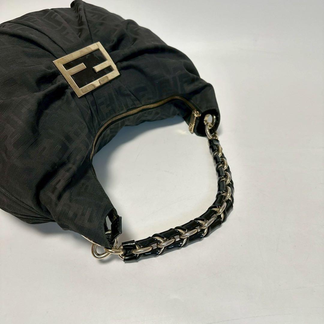 t78 保存袋　Gカード付　フェンディ　ズッカ　ミア　チェーン　ハンドバッグ