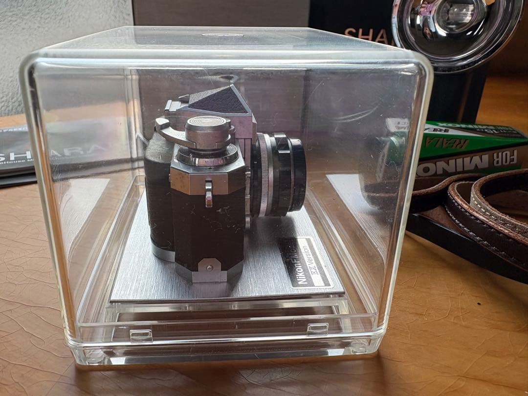 タ*ク様 SHARAN NikonF ミニカメラ