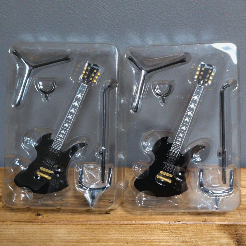 hide Guitar Collection 1/8スケール ぬいぐるみセット