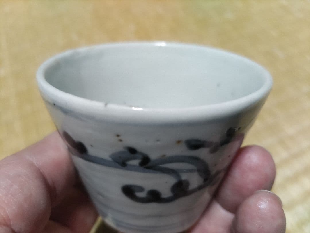 動物唐草紋　初期様式　そば猪口　厚底成型　蕎麦猪口　古伊万里