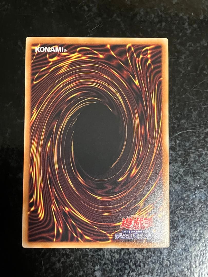 迷宮城の白銀姫プリズマ