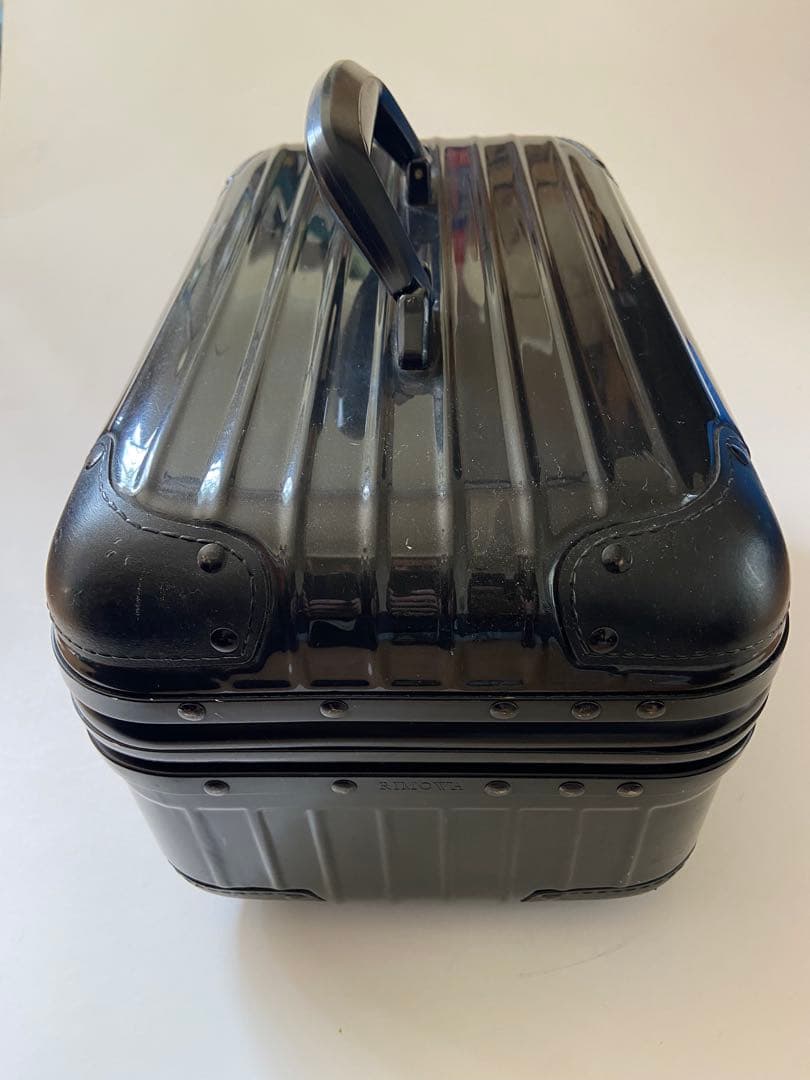 宋支配人リモワ　ビューティーケースSamba Novaサンバノヴァ 中古品