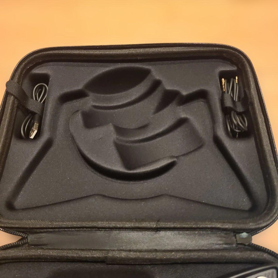 ✨希少✨Brookstone 8色に光る！ネコ耳ワイヤレスヘッドフォン