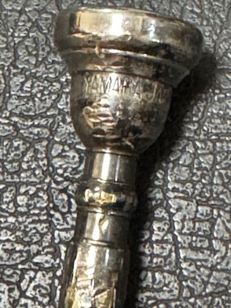 日本製 YAMAHA YTR-135 マウスピース ハードケース付