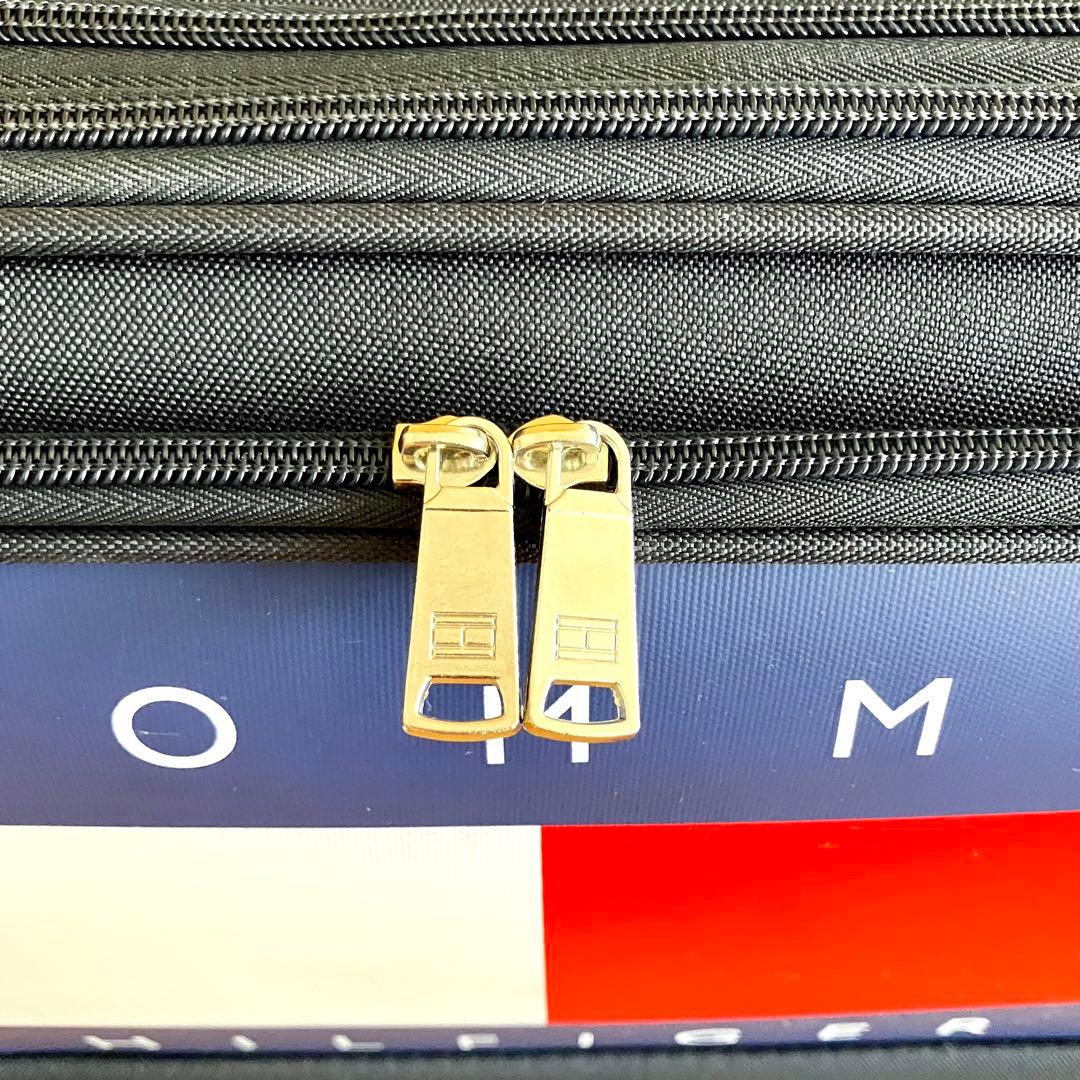 日本未入荷　  紺　キャリーケース　スーツケース