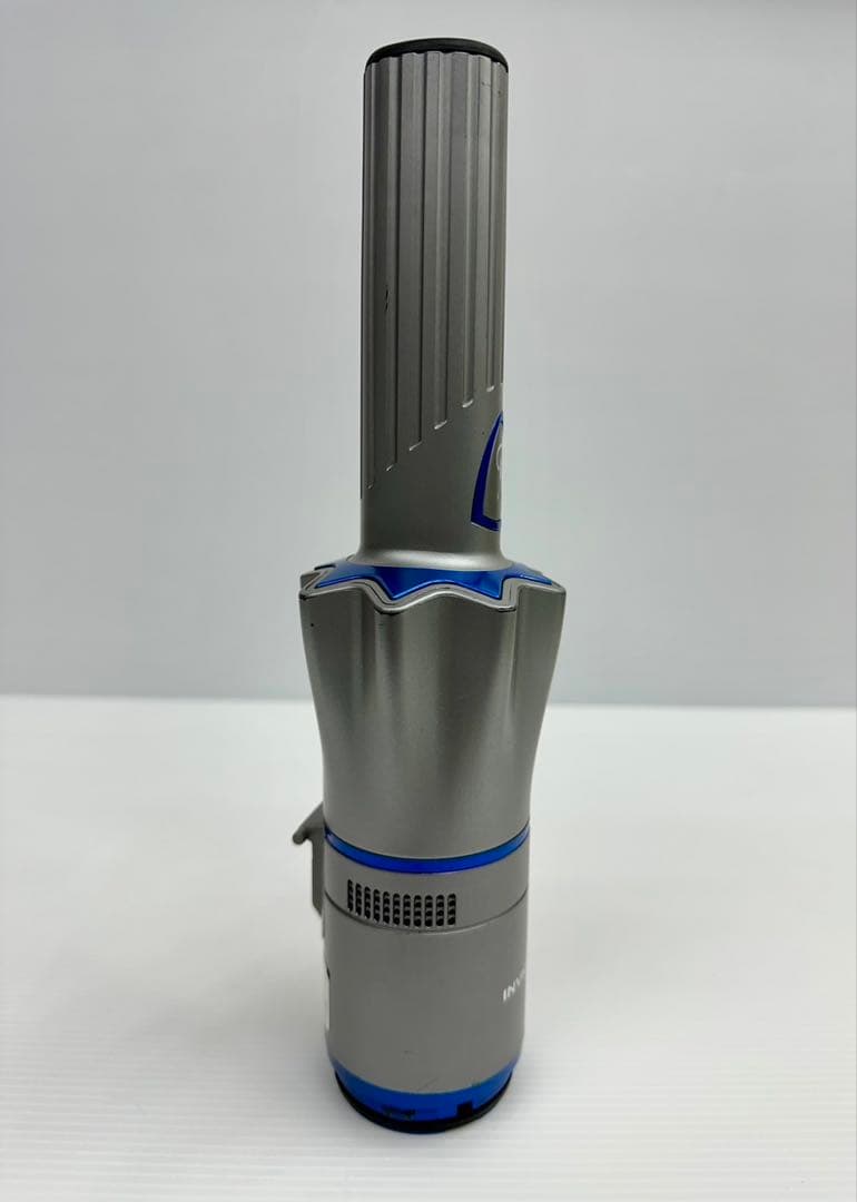 2024年製　インビクタスワン INV-002 掃除機　本体　バッテリー付き