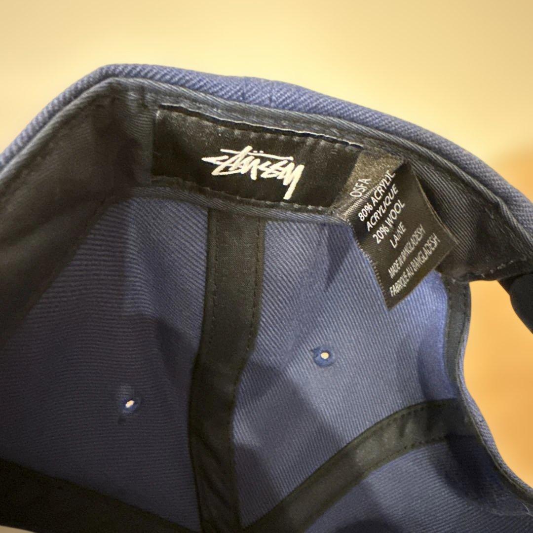 Stussy ネイビーキャップ