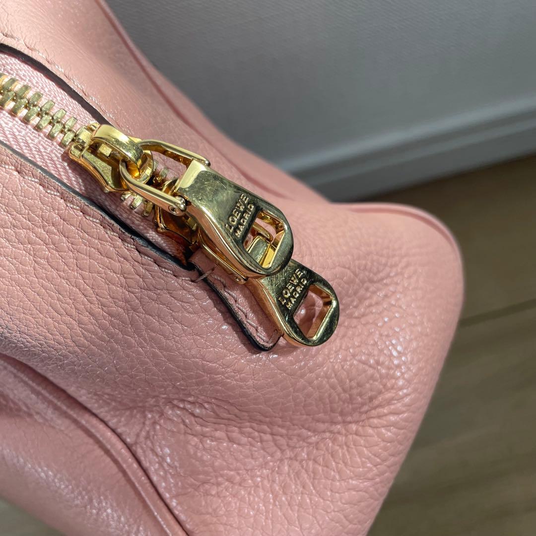 ロエベ　ヘリテージ　ハンドバッグ　ミニボストン　ロゴ型押し