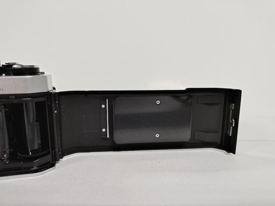 【美品】 Nikon FM2 後期型 新品ケース付き