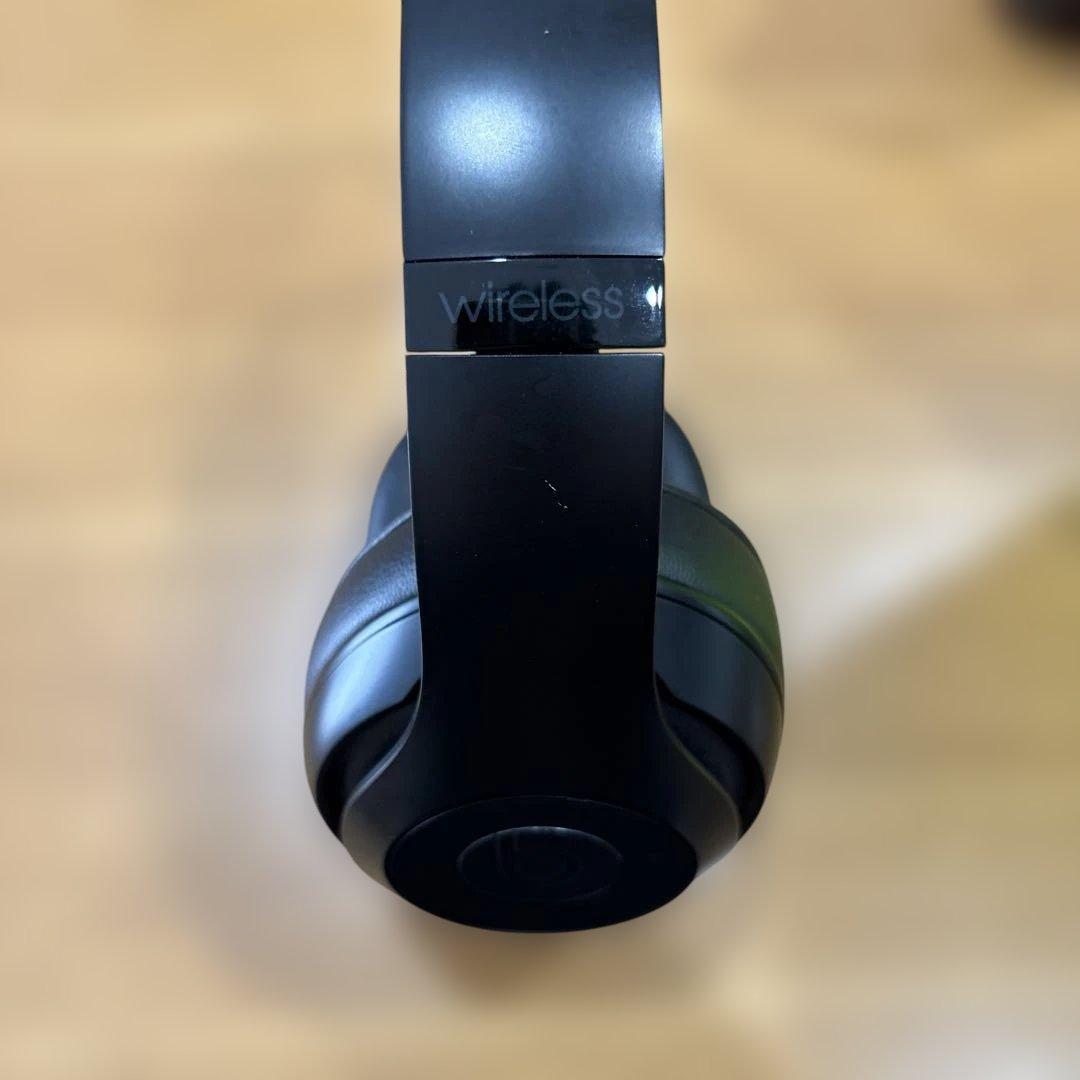 Beats ワイヤレスヘッドホン ブラック ケース付き