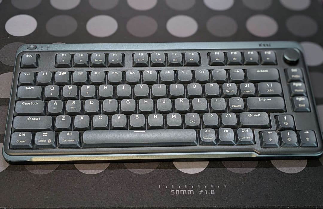 Kzzi I75 黒 メカニカルキーボード ロープロ リニアWhite Rain