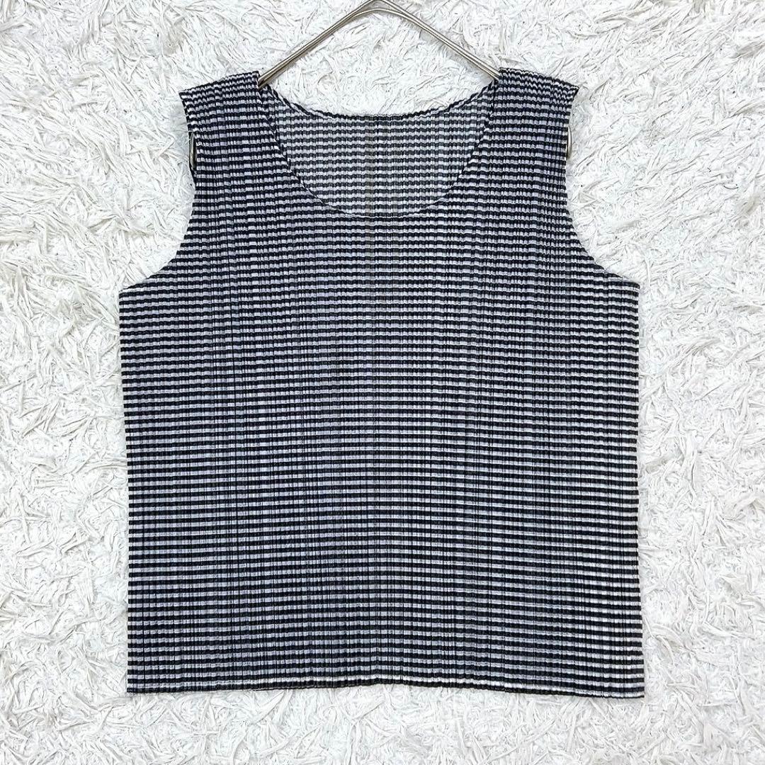 【美品】プリーツプリーズ タンクトップ 3 L相当 チェック イッセイミヤケ