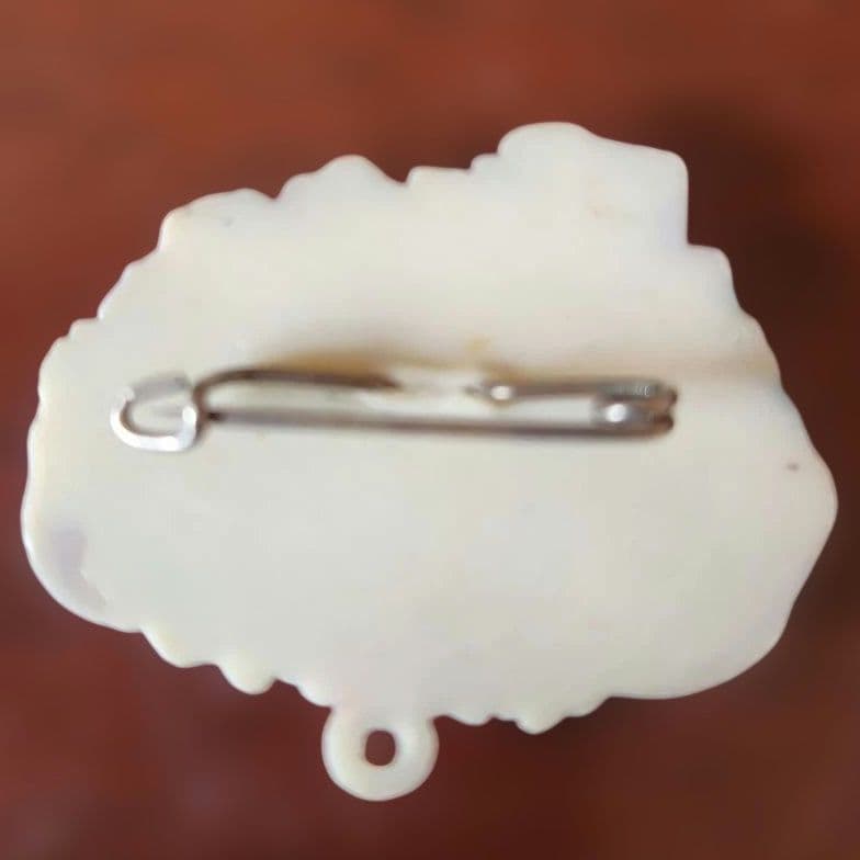 ヴィンテージドイツ観光名所 バッジ　スーベニアバッジ　城　大聖堂