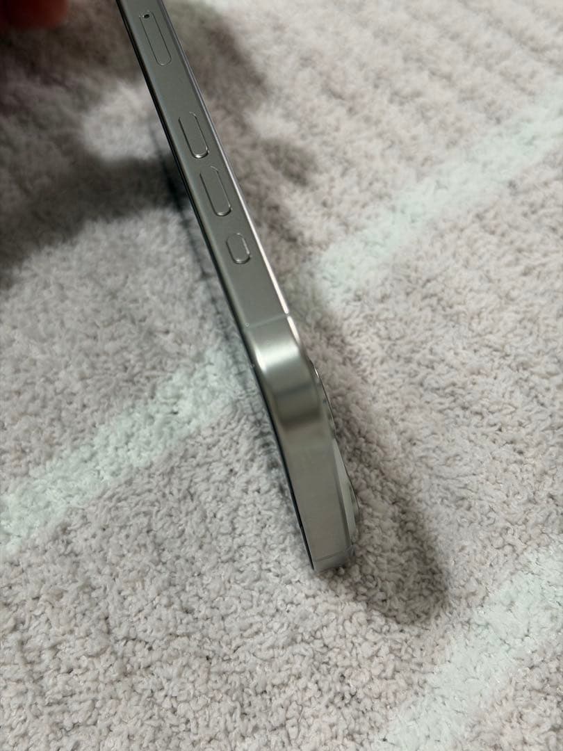 iPhone 15 Pro 256GB 修理歴あり 画面割れ 非正規パネル