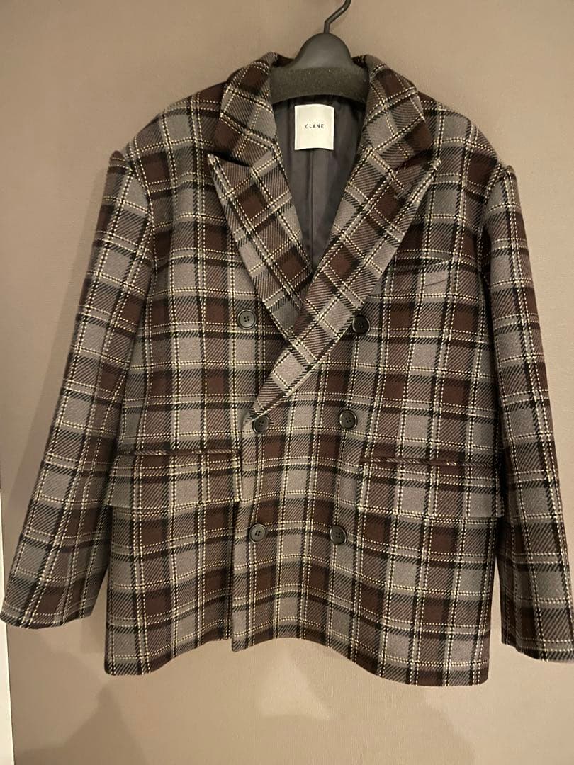 ジャケット・アウター CLANE OVER SHOULDER PEAKED LAPEL COAT 1