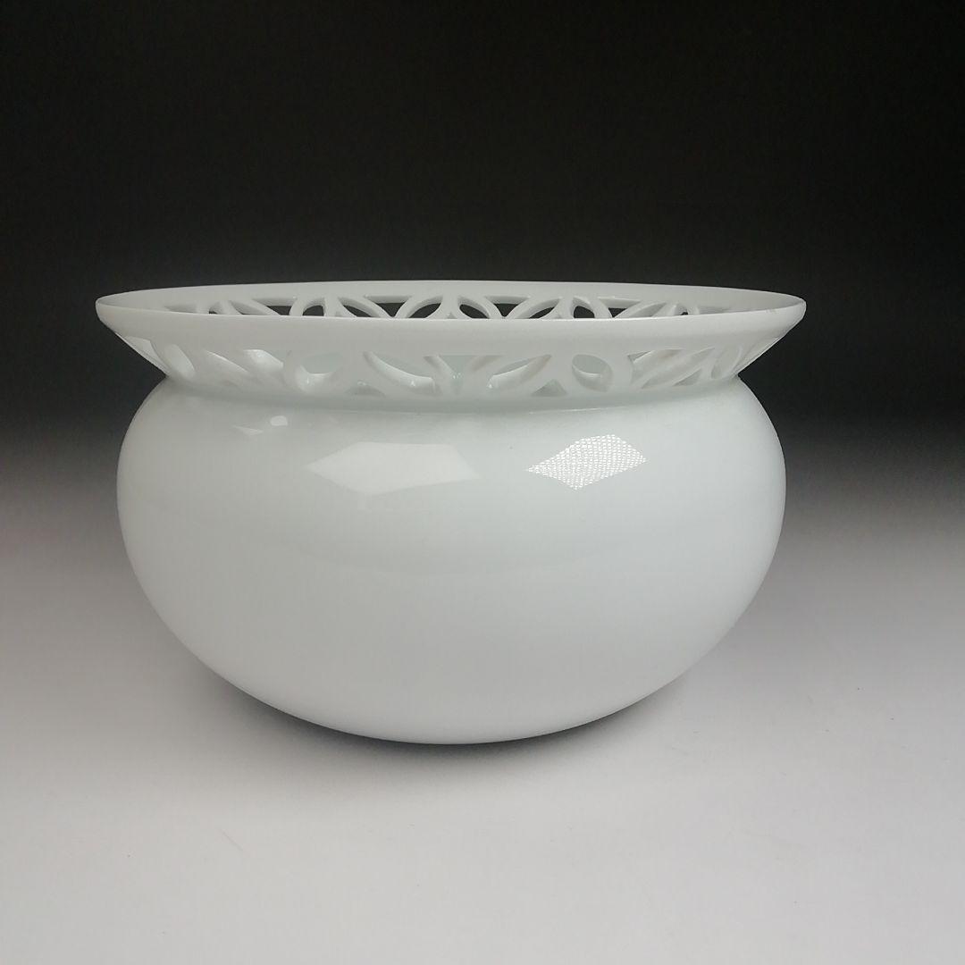 Ｓ９８２　建水　『平戸焼』『白磁　七宝透し』『横石嘉助』　共箱　茶道具