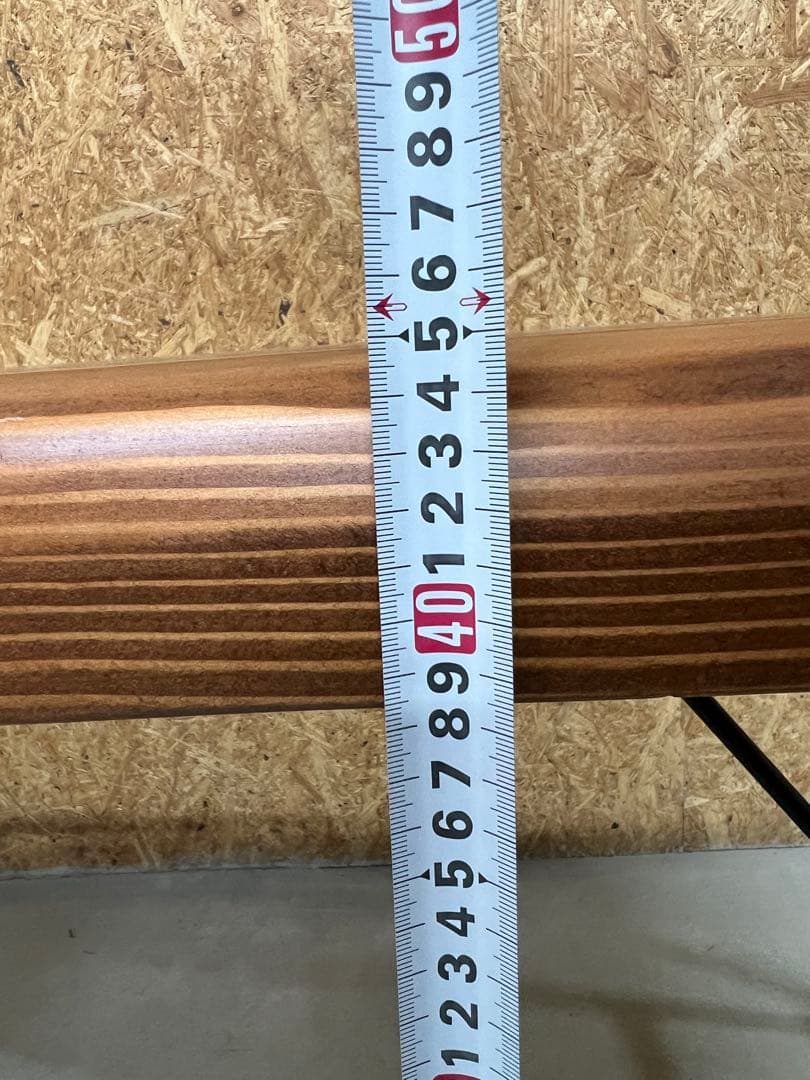 ブラウン木製ベンチ・スチール脚