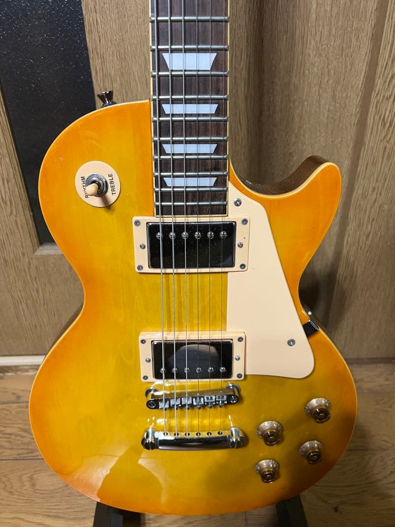 ★メルカリ市セール★ レスポールスタンダードタイプ　ギター　ハニーバースト