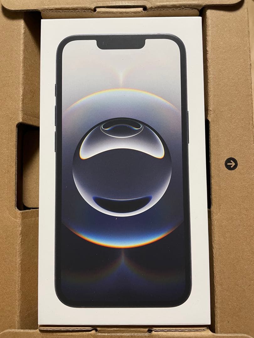 新品未開封　Appleストア版　SIMフリー　iPhone16e 128GB