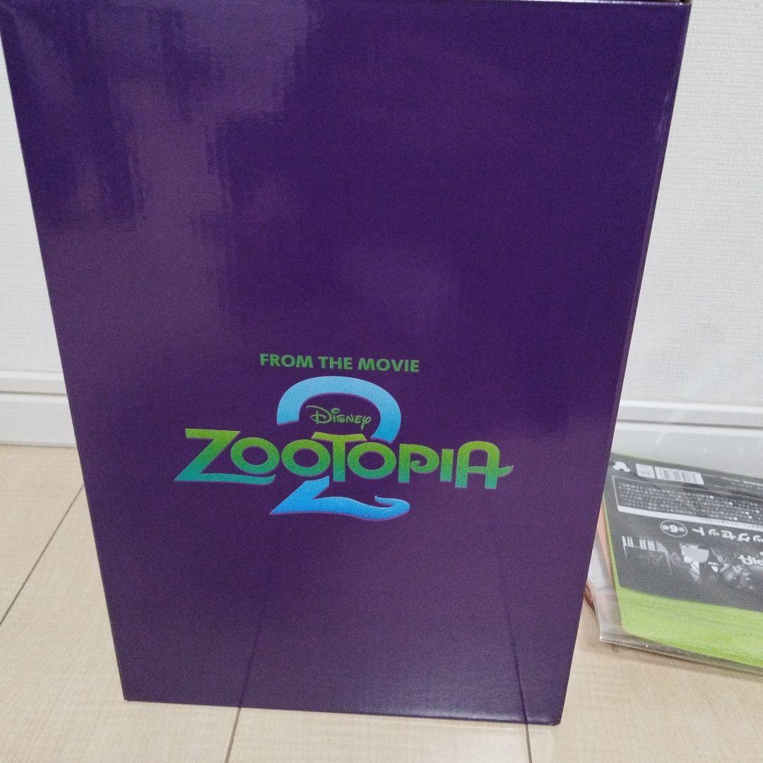 ズートピア ニック・ワイルド タキシード フィギュア