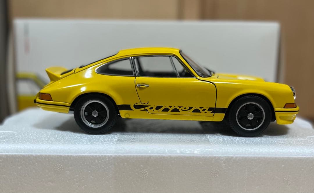 ポルシェミュージアム特注 1/18 911 カレラ RS 1964 イエロー