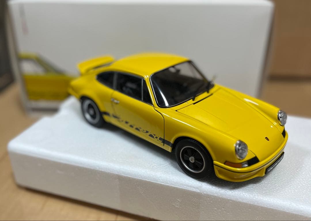 ポルシェミュージアム特注 1/18 911 カレラ RS 1964 イエロー