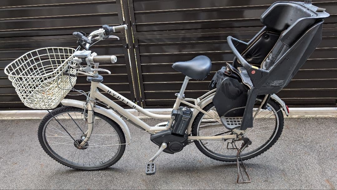 y*c様 HYDEE II シティサイクル チャイルドシート付き グレー