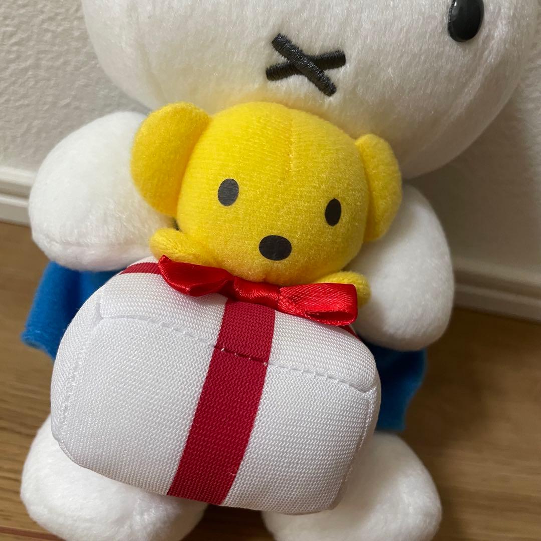ミッフィー おたんじょうび ぬいぐるみ