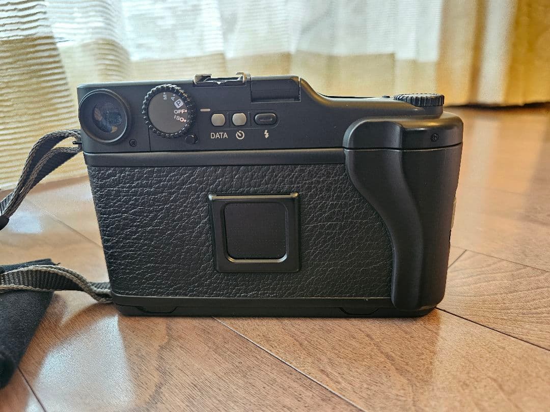 富士フィルム GA645 Professional 中判カメラ