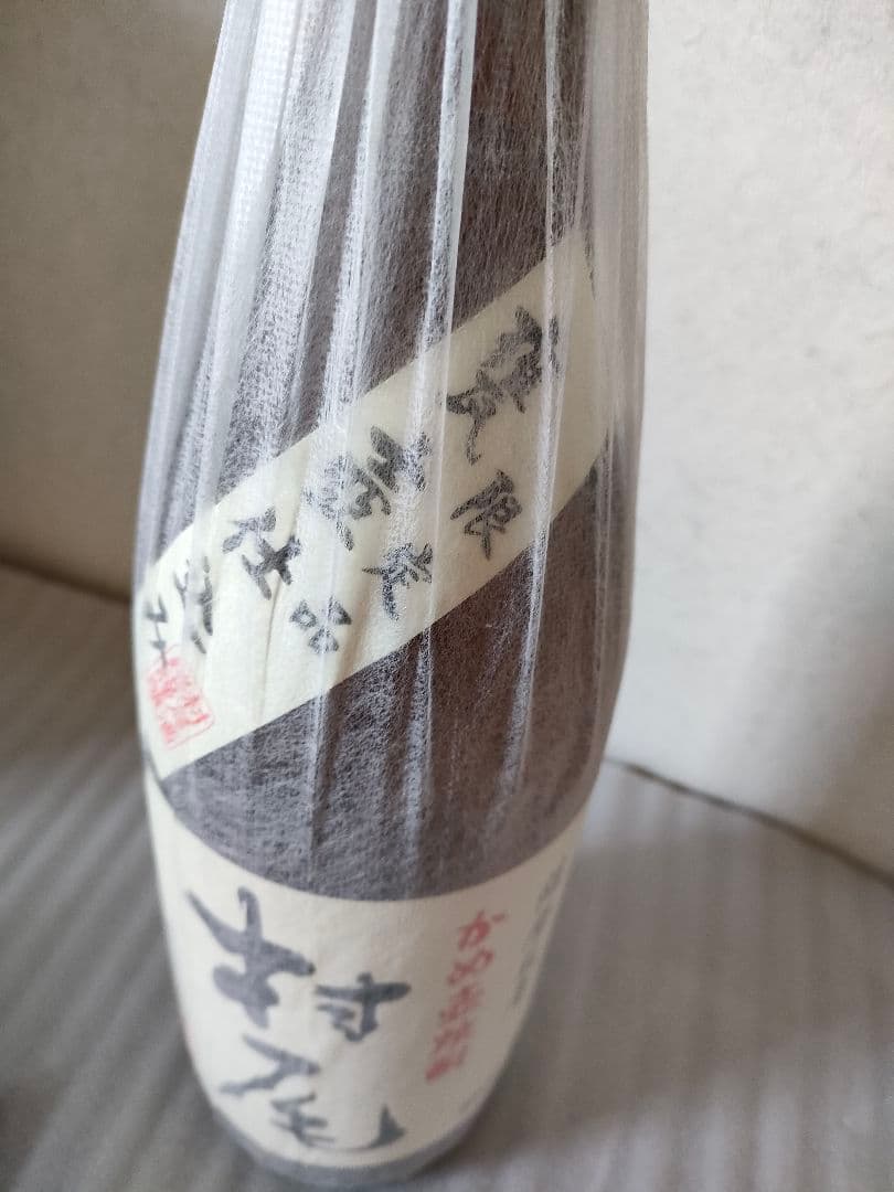 【新品未開封】かめ壺焼酎　村尾　1800ml