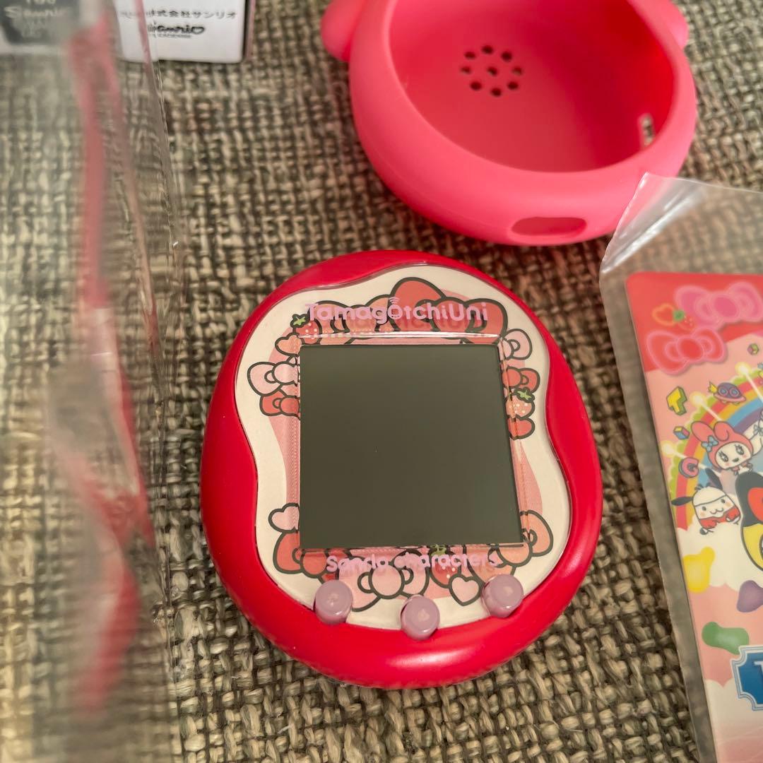 たまごっちユニ　サンリオ　TamagotchiUni