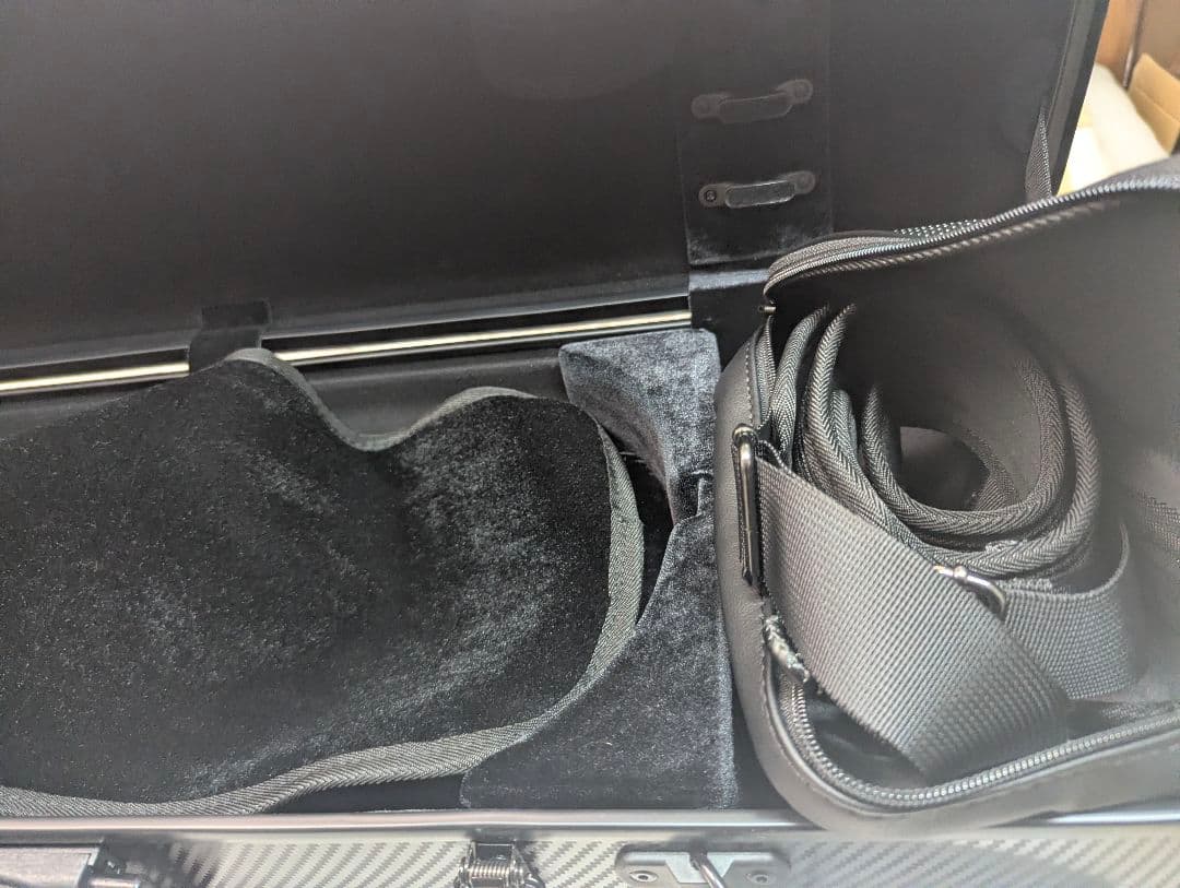 GEWA製 PURE CASES 4/4バイオリンケース カーボンファイバー