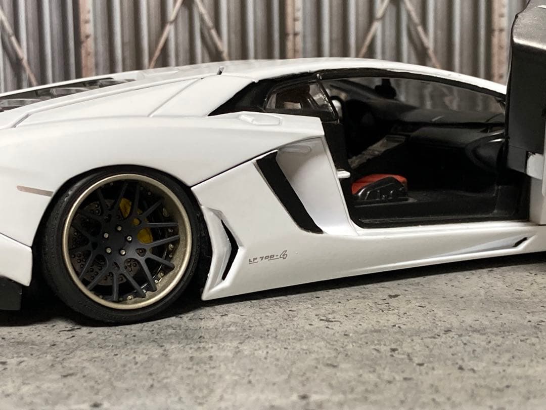 1/24 ランボルギーニ アヴァンタドールLP700-4（カスタム品）