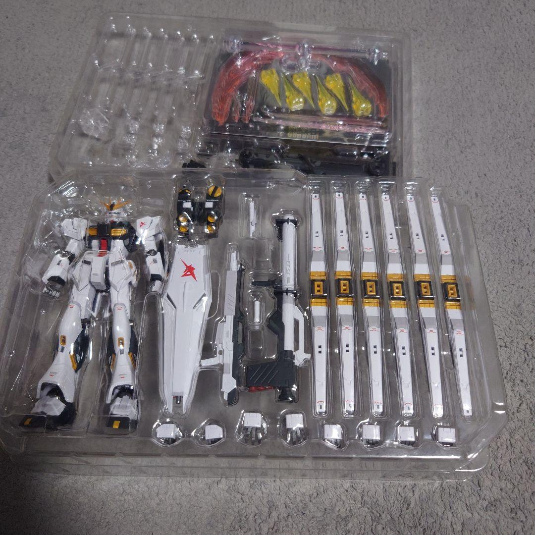 L　ROBOT魂　νガンダム　中古開封品