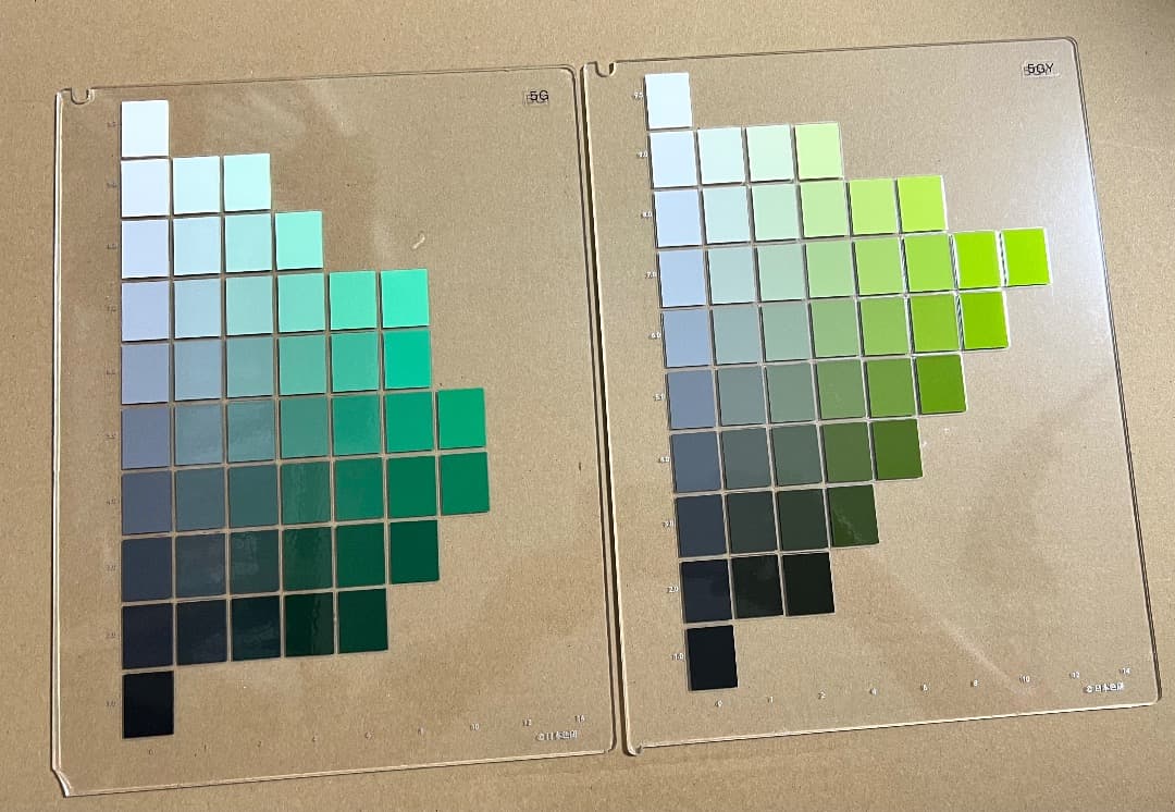 日本色彩研究所 色立体模型 10色相 マンセル 色体系 B5判 10枚