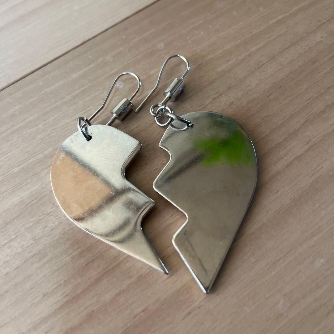 MM6 ピアス　ハート型